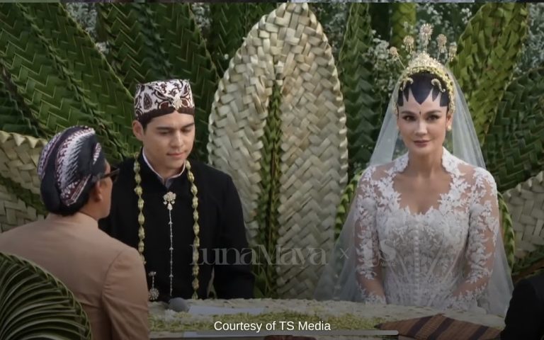 Luna Maya dan Maxime Bouttier Resmi Menikah dalam Upacara Adat Jawa di Bali