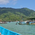 Surga Tersembunyi: Pesona Pantai Karanggongso yang Memikat di Trenggalek