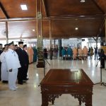 Gerbong Bergerak, 141 Pejabat Administrator dan Pengawas Bergeser