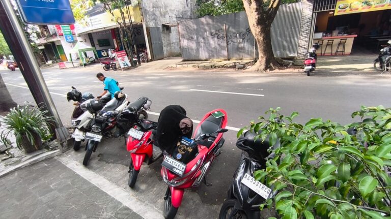 Parkir Berlangganan Berlaku Lagi, Dishub Tulungagung Mulai Sisir Jukir Nakal