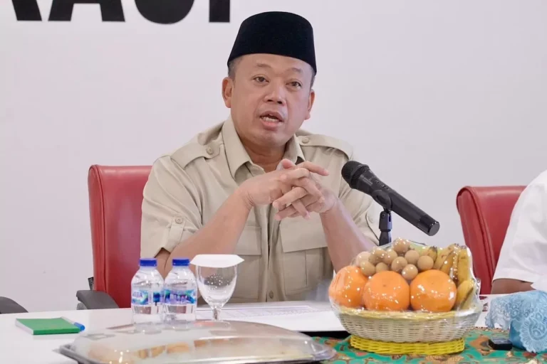 Tingkatkan Kualitas Loket Layanan Pertanahan, Menteri Nusron: Bekali Petugas Product Knowledge dan Hospitality