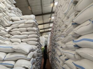 Kondisi gudang Bulog Tulungagung cukup penuh di bulan April