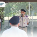 Kegiatan apel pagi Kantor Pertanahan Kabupaten Blitar yang dipimpin oleh Kepala Seksi Penataan